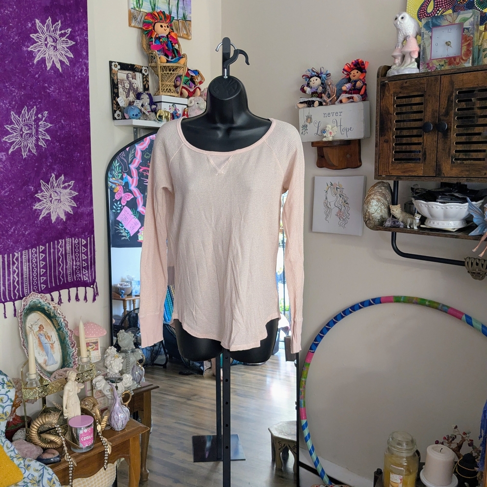 Light Pink Long-Sleeve AEO